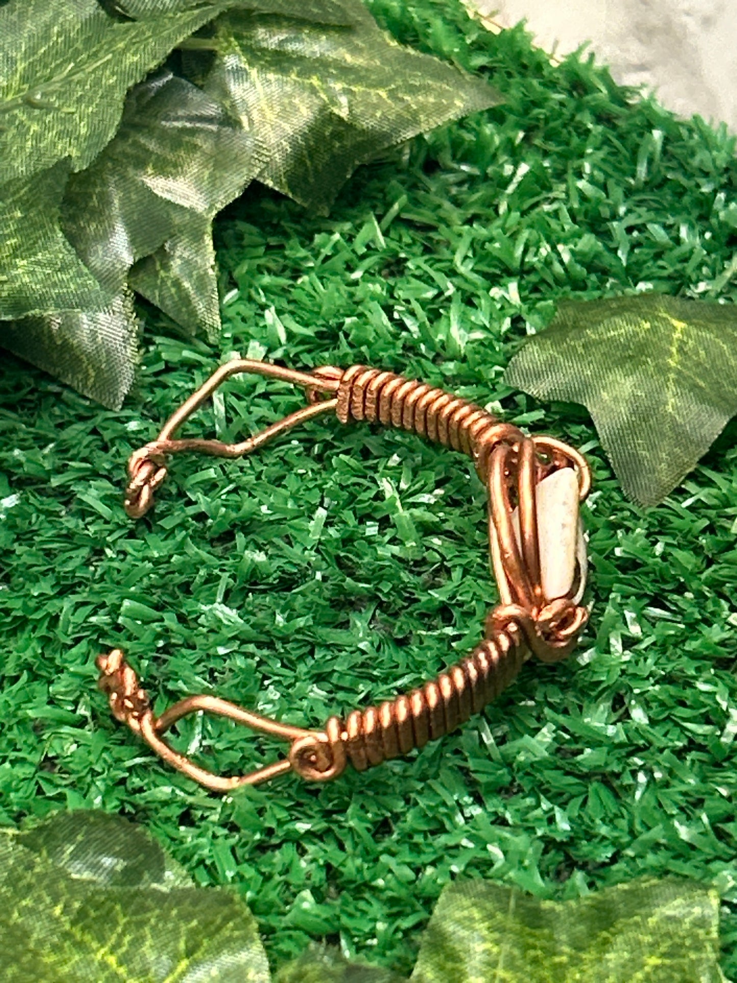 Handmade Copper Bracelet w/ Shell