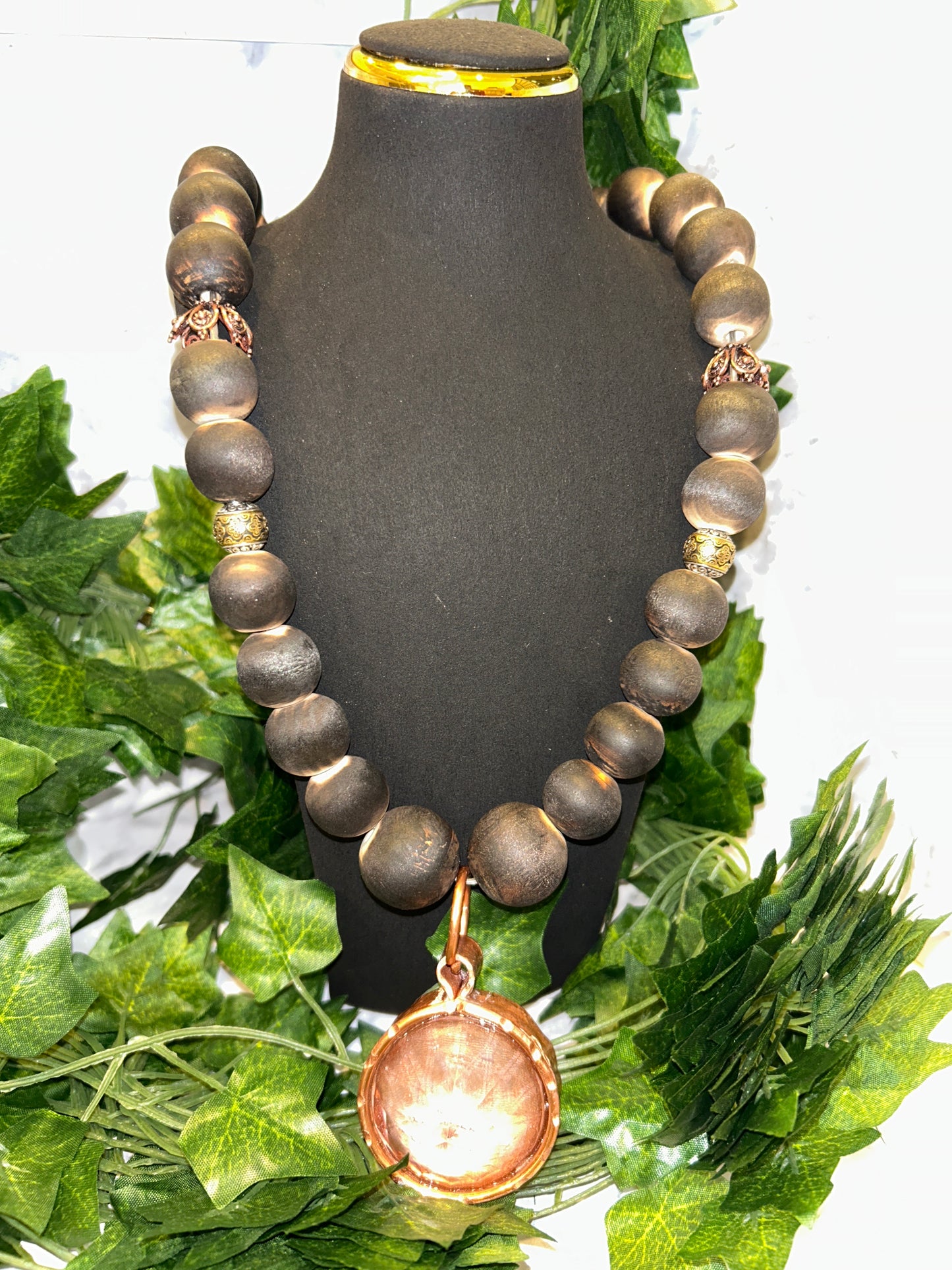 Necklace w/ copper crystal