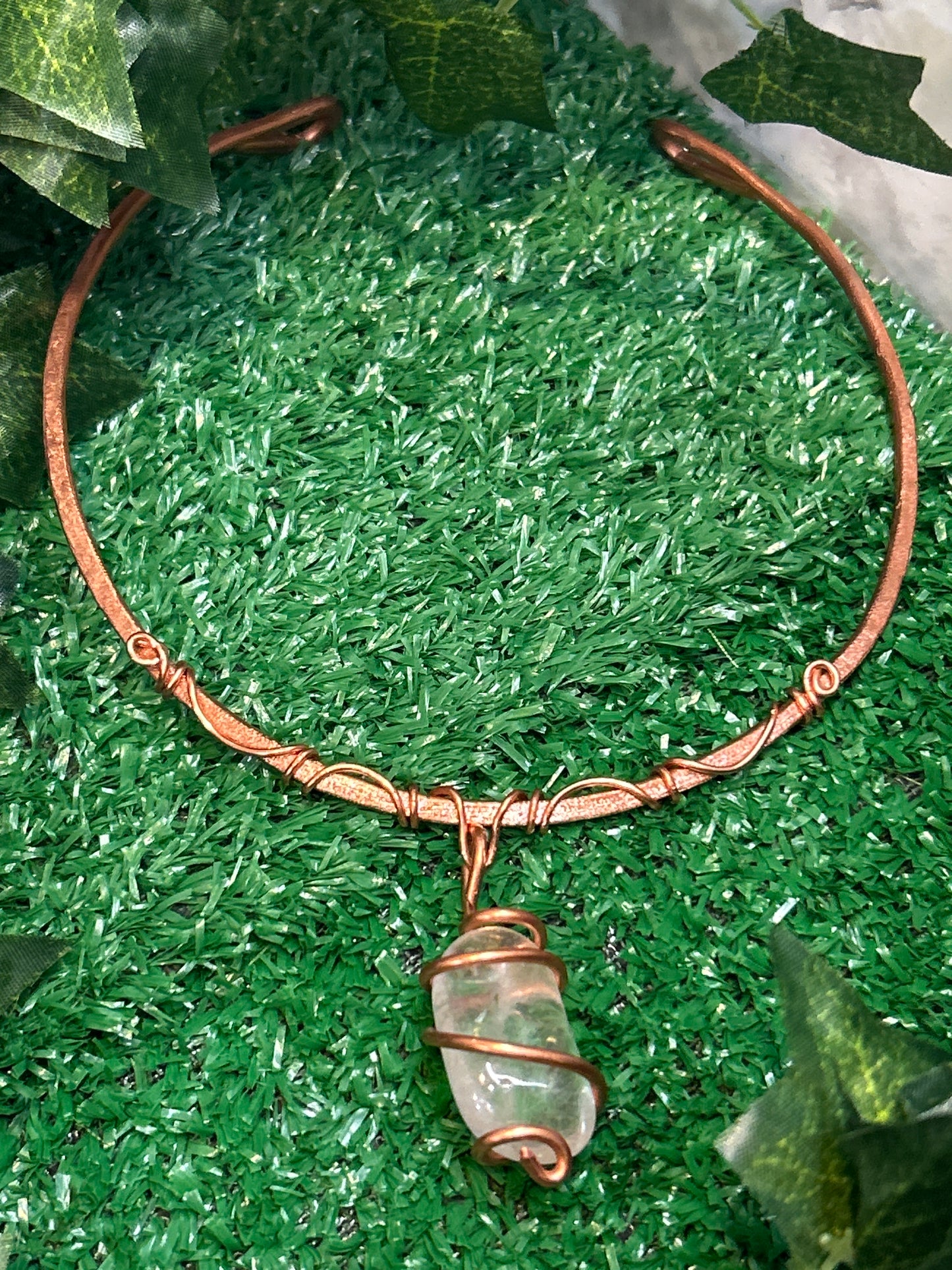 Handmade Copper Choker w/ Clear Quartz
