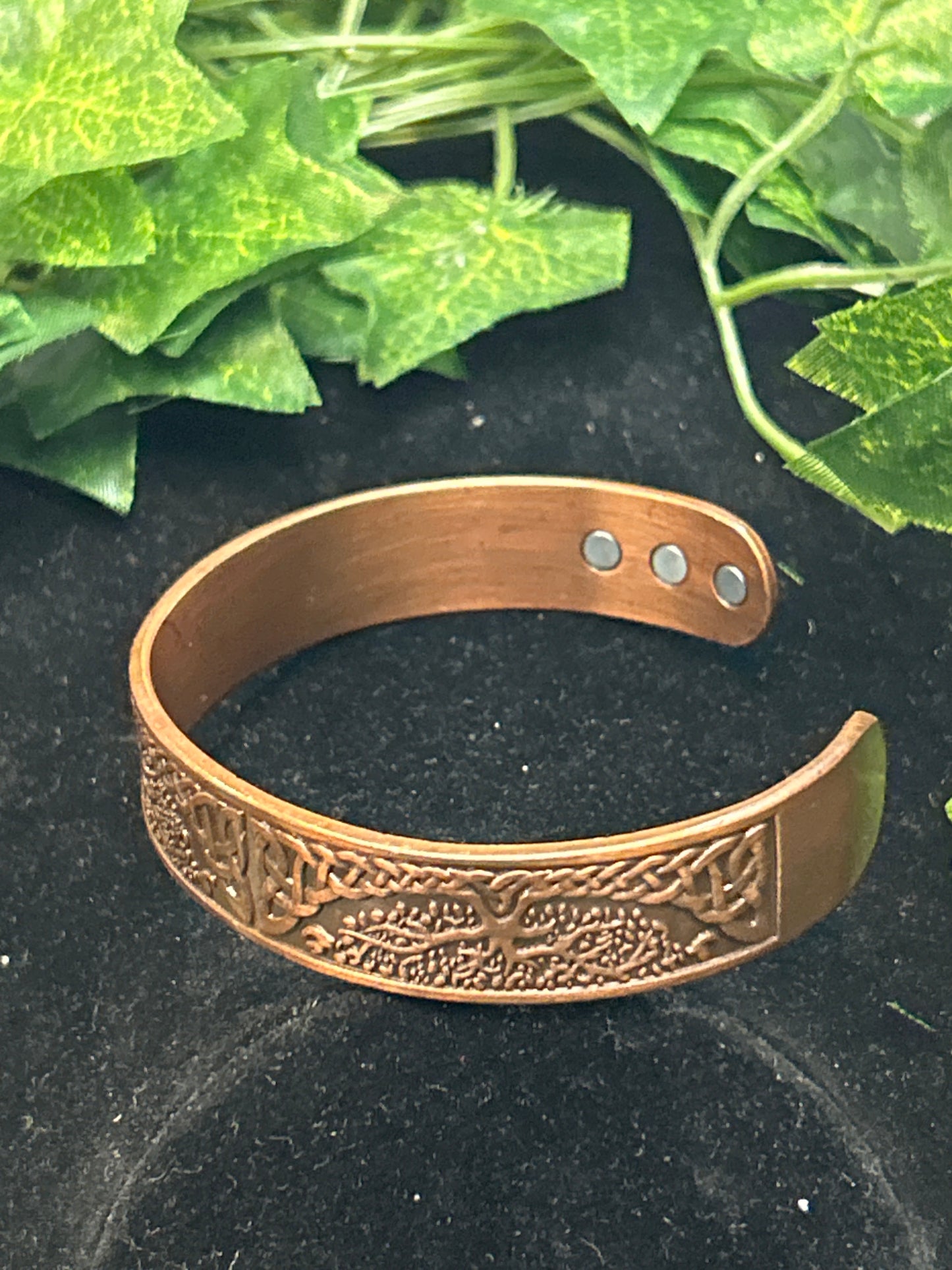 Copper Bracelet w/ magnets