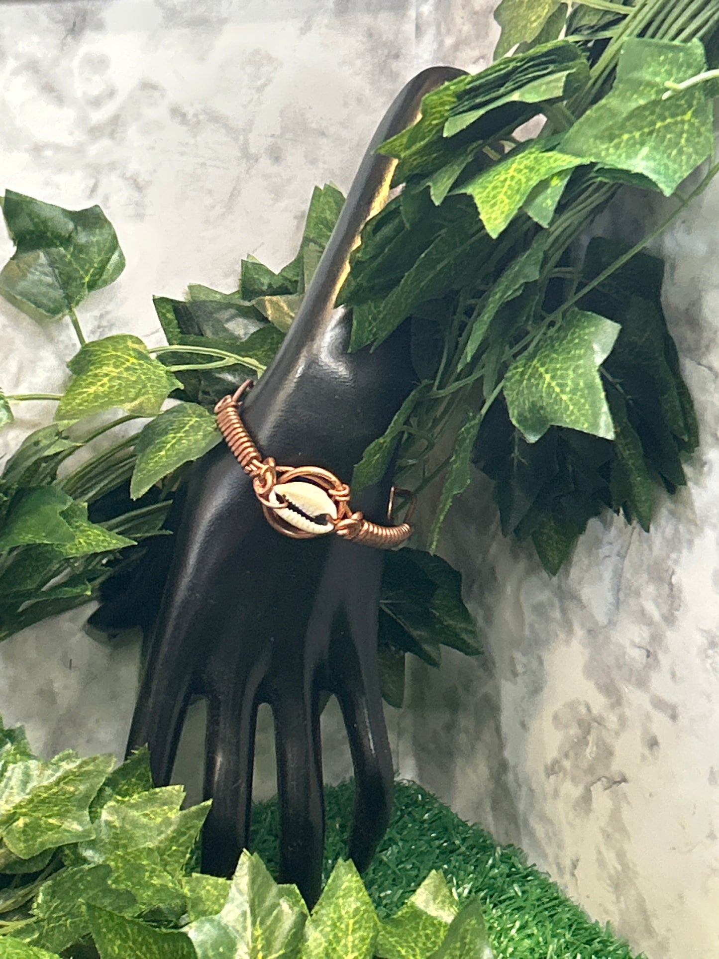 Handmade Copper Bracelet w/ Shell