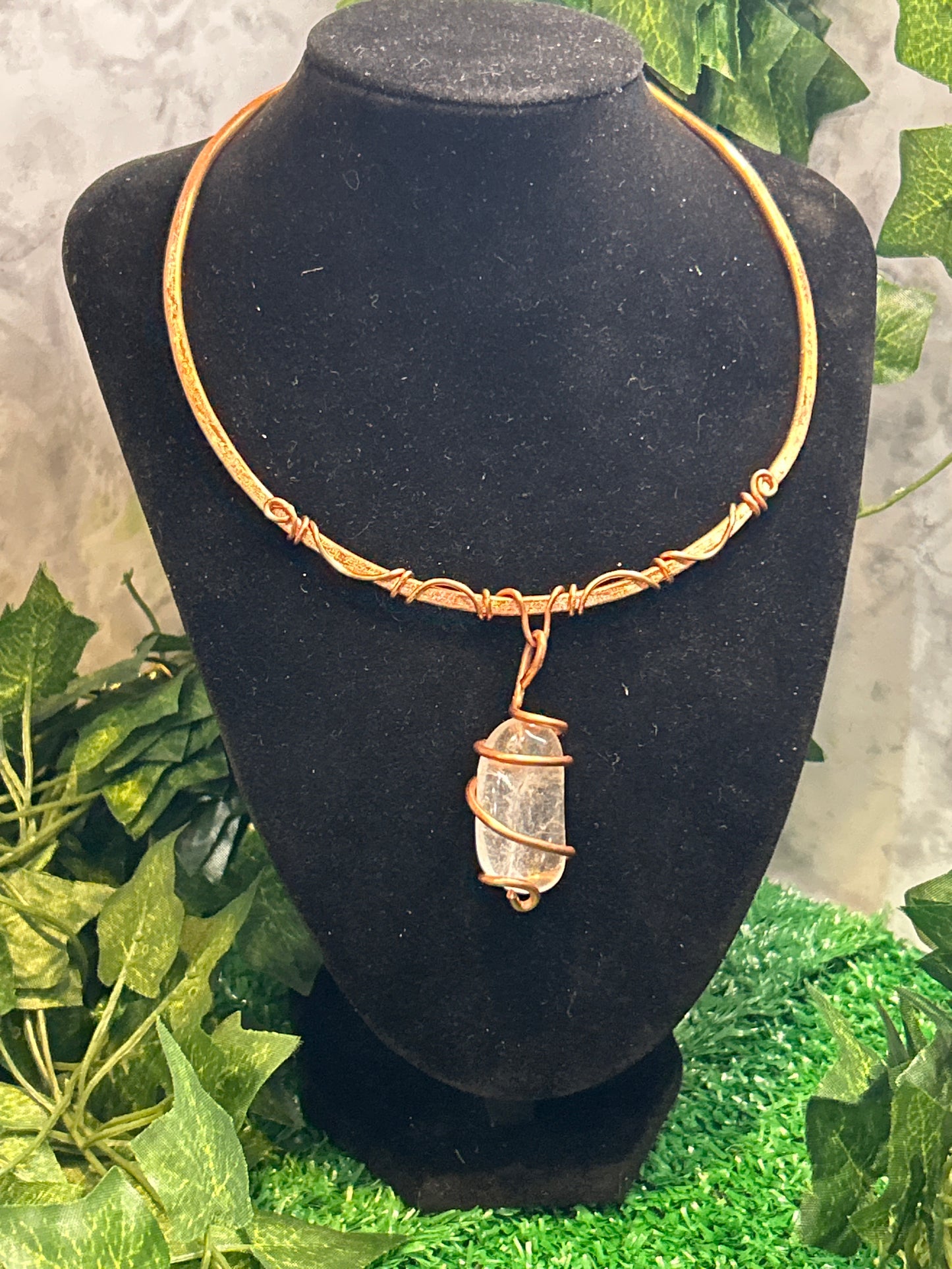 Handmade Copper Choker w/ Clear Quartz
