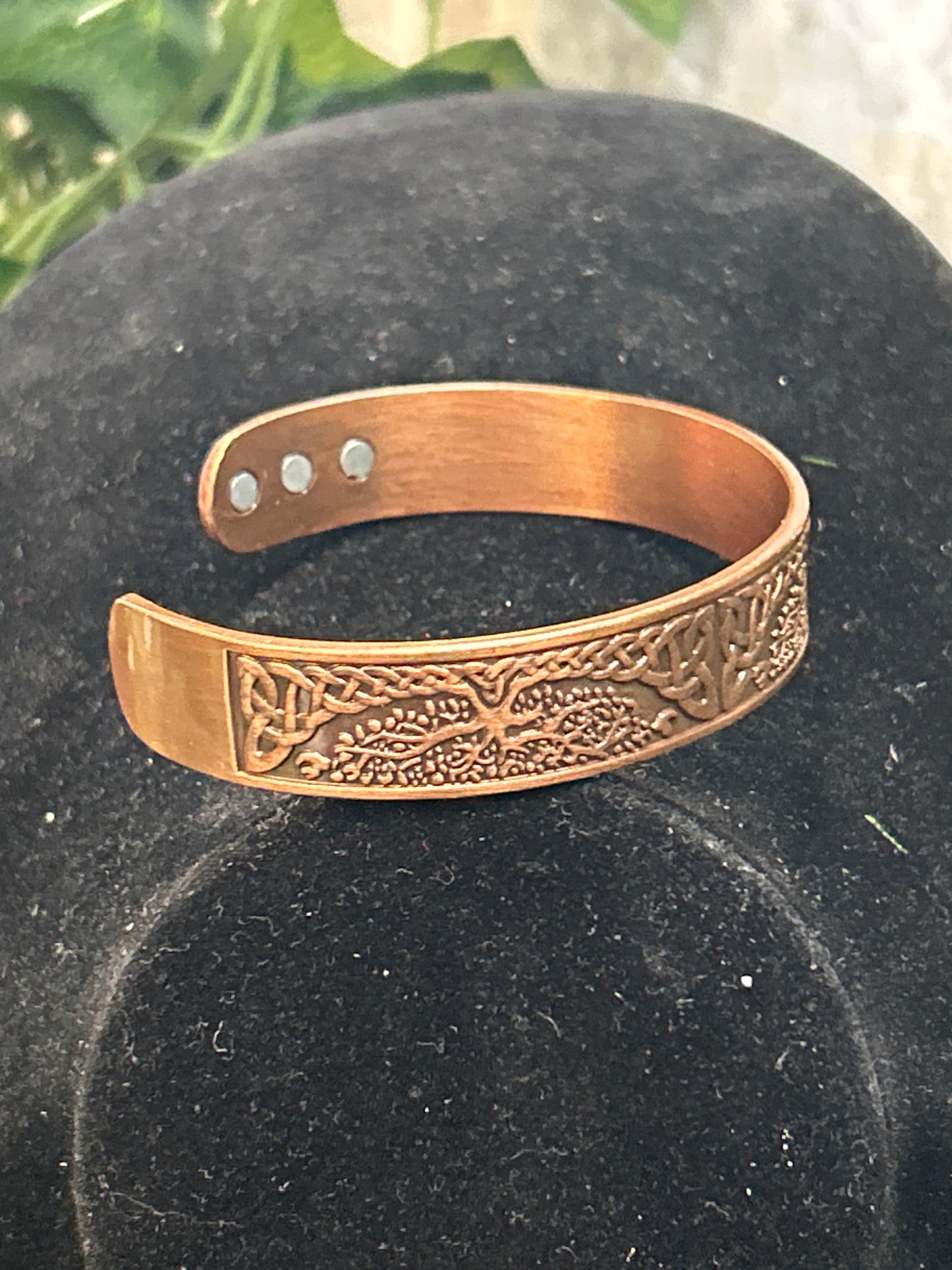 Copper Bracelet w/ magnets