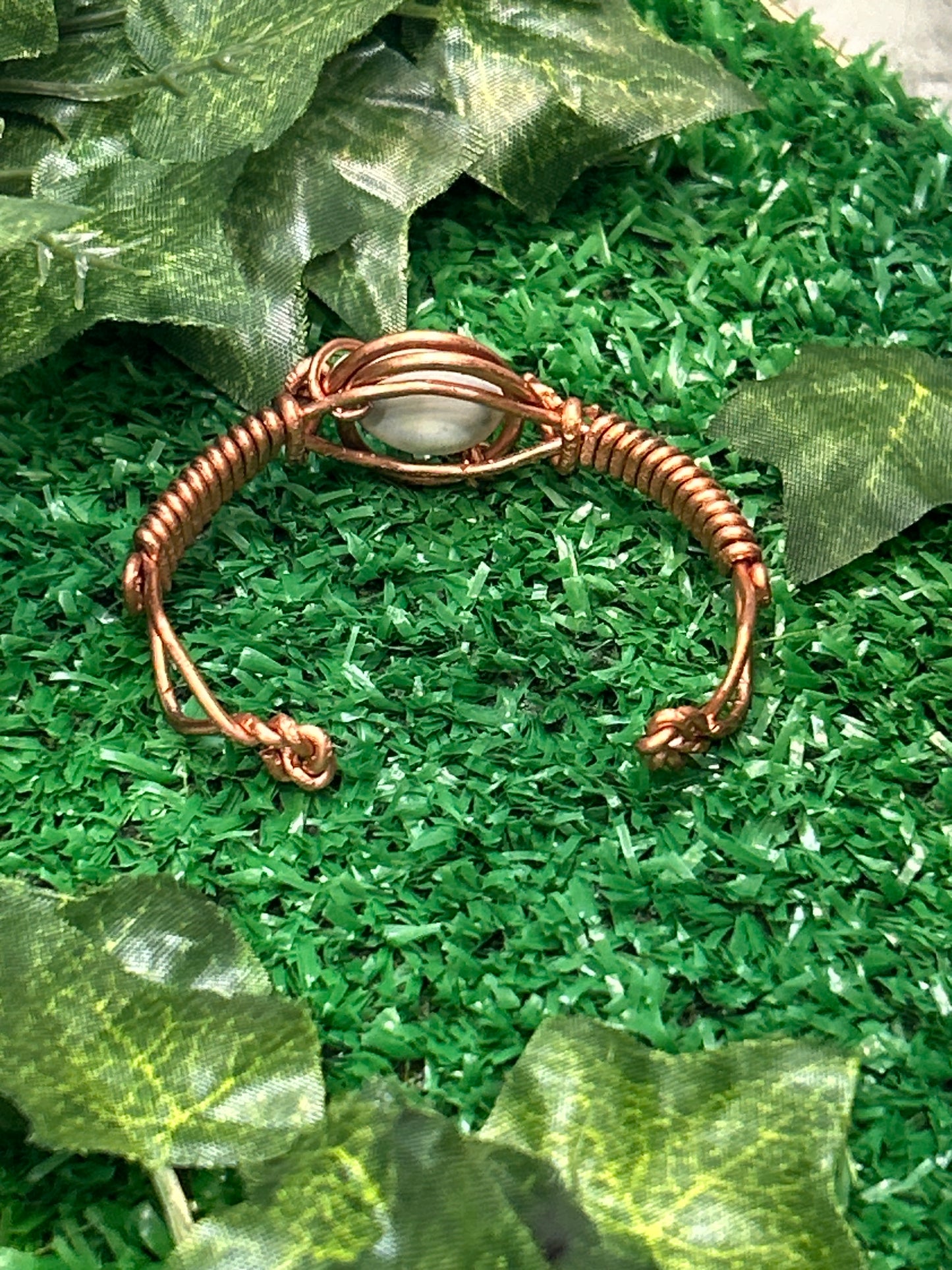 Handmade Copper Bracelet w/ Shell